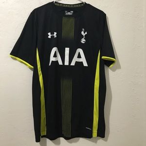 Size L Under Armour Soccer Jersey